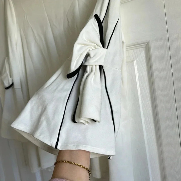 Alfani | white top | long bell sleeve | bow detail | size M - Picture 3 of 7